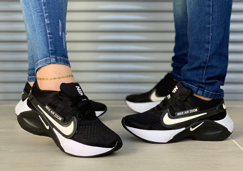 Tenis Nike Hombre y Mujer